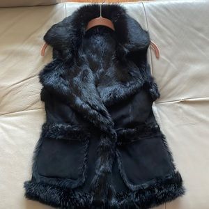 Aqua Fur Vest Black